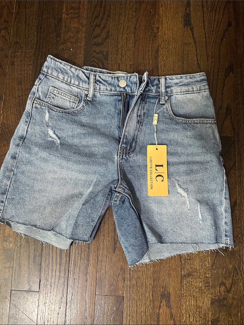 High-Rise Denim Shorts - Light Blue